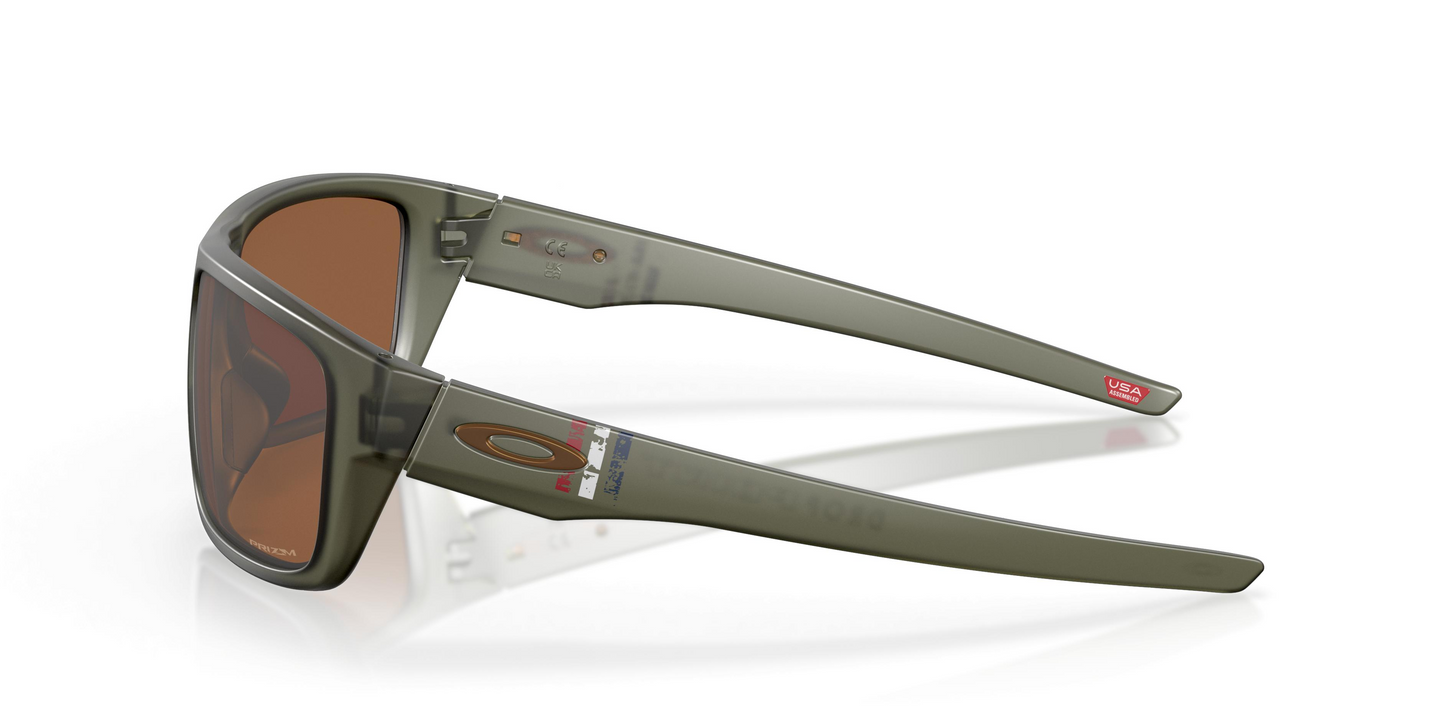 Oakley OO9367 Drop Point Sunglasses