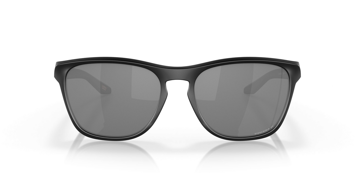 Oakley OO9479 Manorburn Sunglasses
