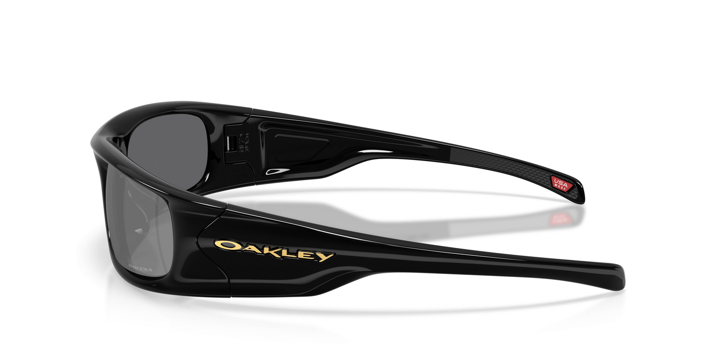 Oakley OO9522 Highland Sunglasses